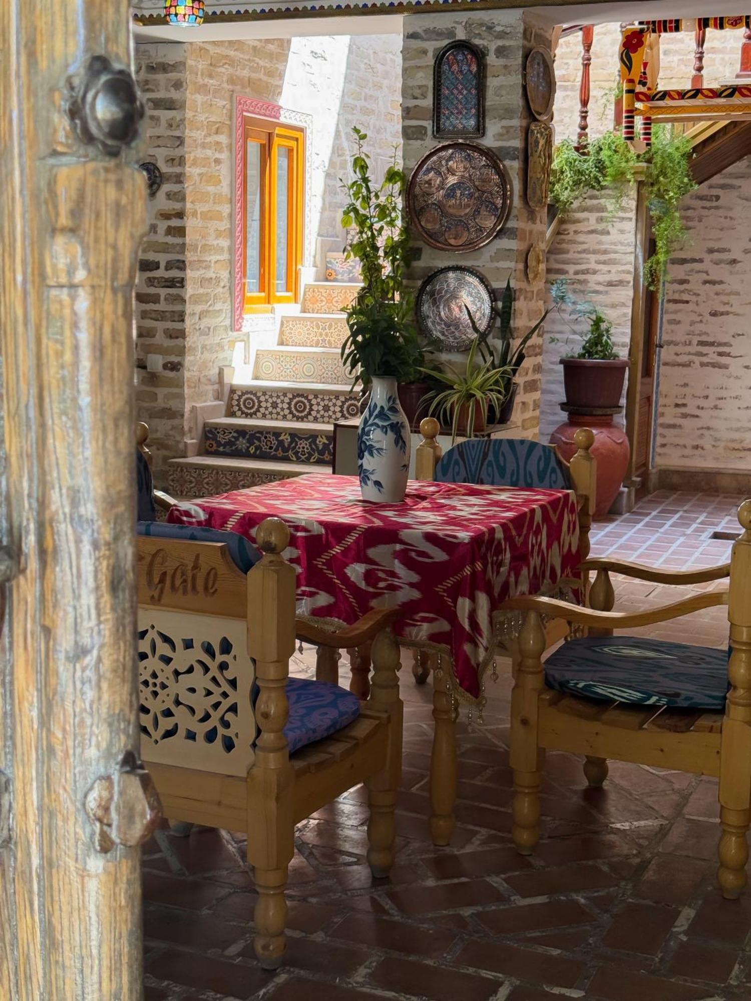Old Gate Family Guest House Μπουχάρα Εξωτερικό φωτογραφία